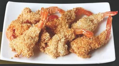 Жареные креветки с кунжутом